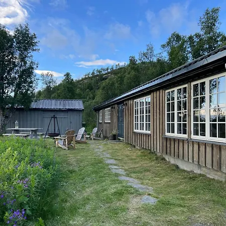 Semesterbostad Secluded Mountain In With View *