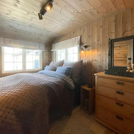 度假居 Secluded Mountain In With View *