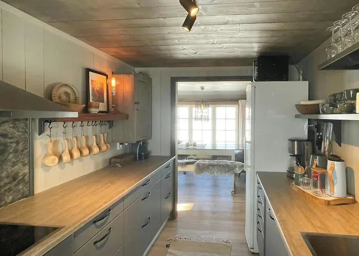 Feriehus Secluded Mountain In With View