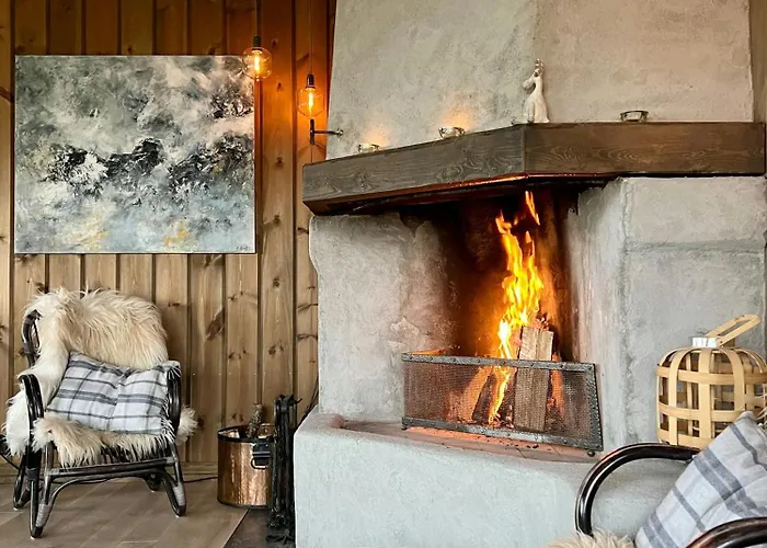 Feriehus Secluded Mountain In With View