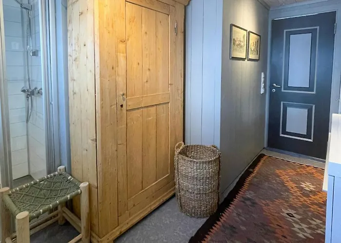 Feriehus Secluded Mountain In With View *