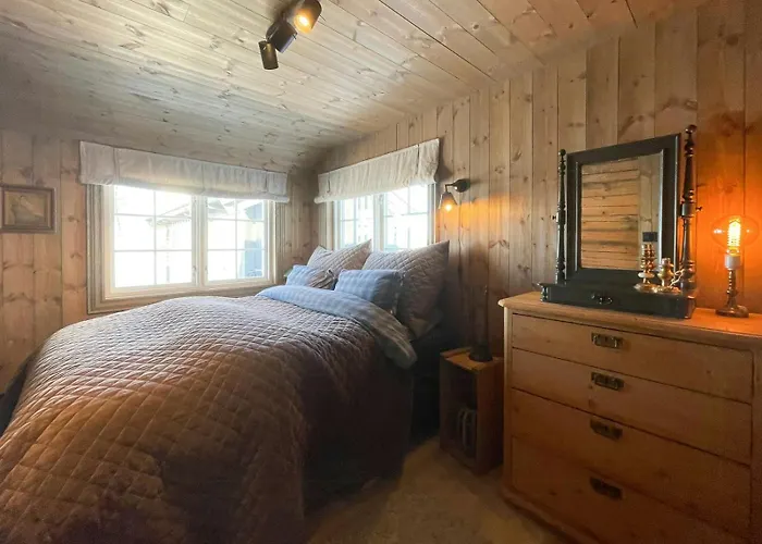 Feriehus Secluded Mountain In With View *