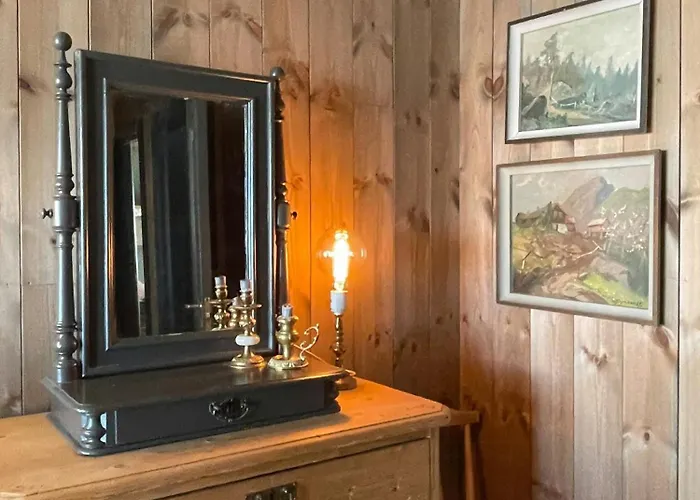 Feriehus Secluded Mountain In With View *