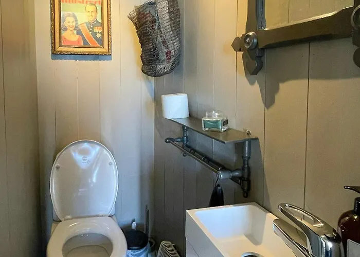 Feriehus Secluded Mountain In With View